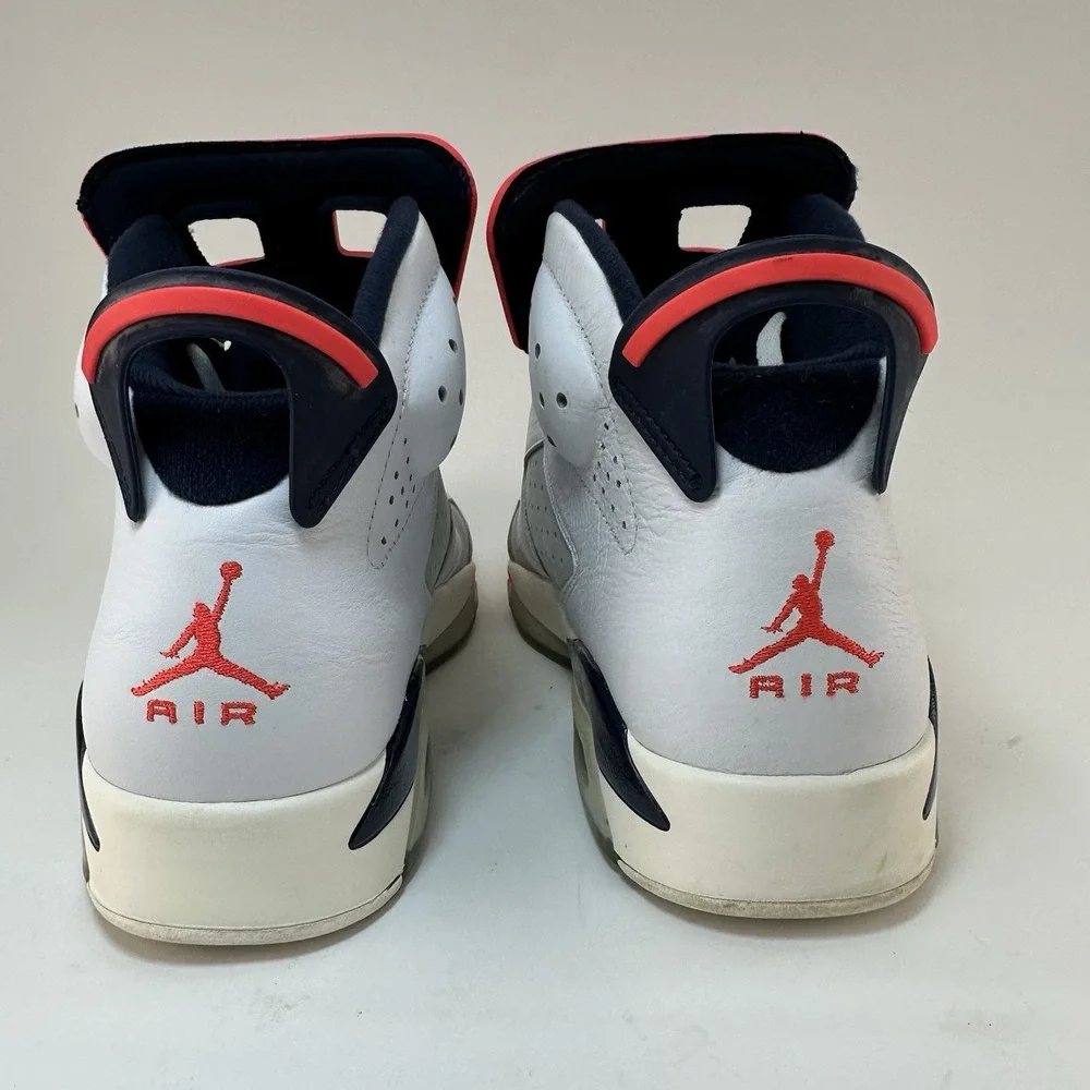 Nike Air Jordan 6 Retro Infrared White Grey 2018 Size 10 384664-104